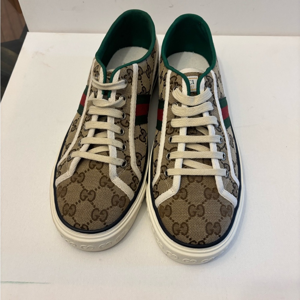 Gucci Beige and Green Logo Sneakers plateform